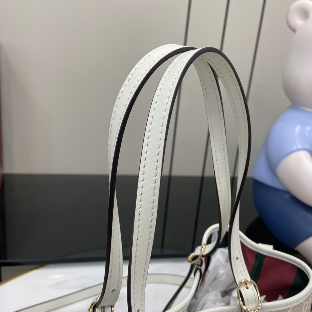 Gucci GG Emblem medium tote bag 815214 30x18x11cm Bags
