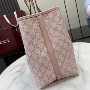 Gucci GG Emblem medium tote bag 815214 30x18x11cm Bags