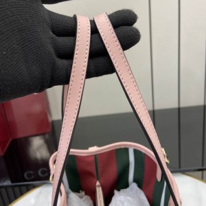 Gucci GG Emblem medium tote bag 815214 30x18x11cm Bags