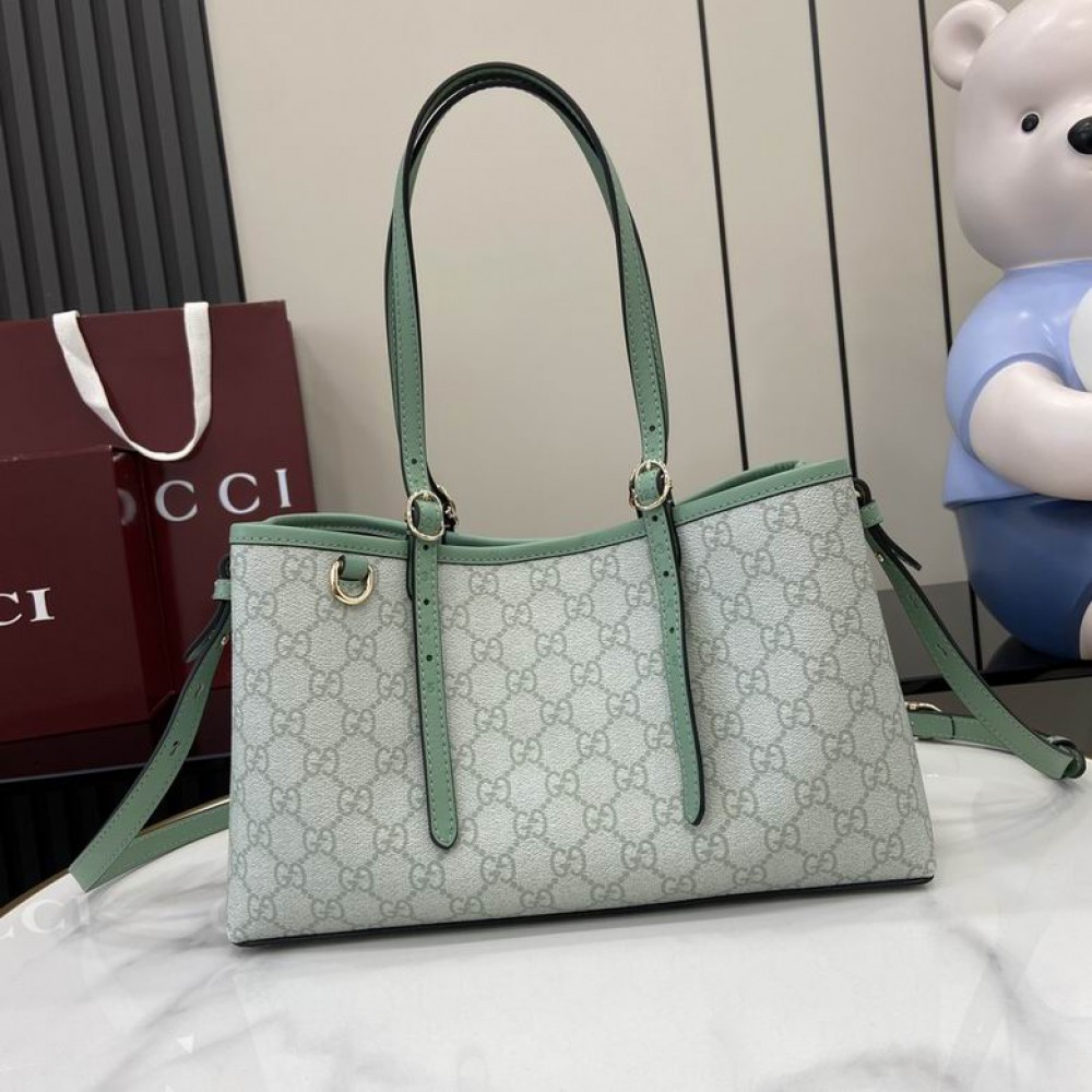 Gucci GG Emblem medium tote bag 815214 30x18x11cm Bags