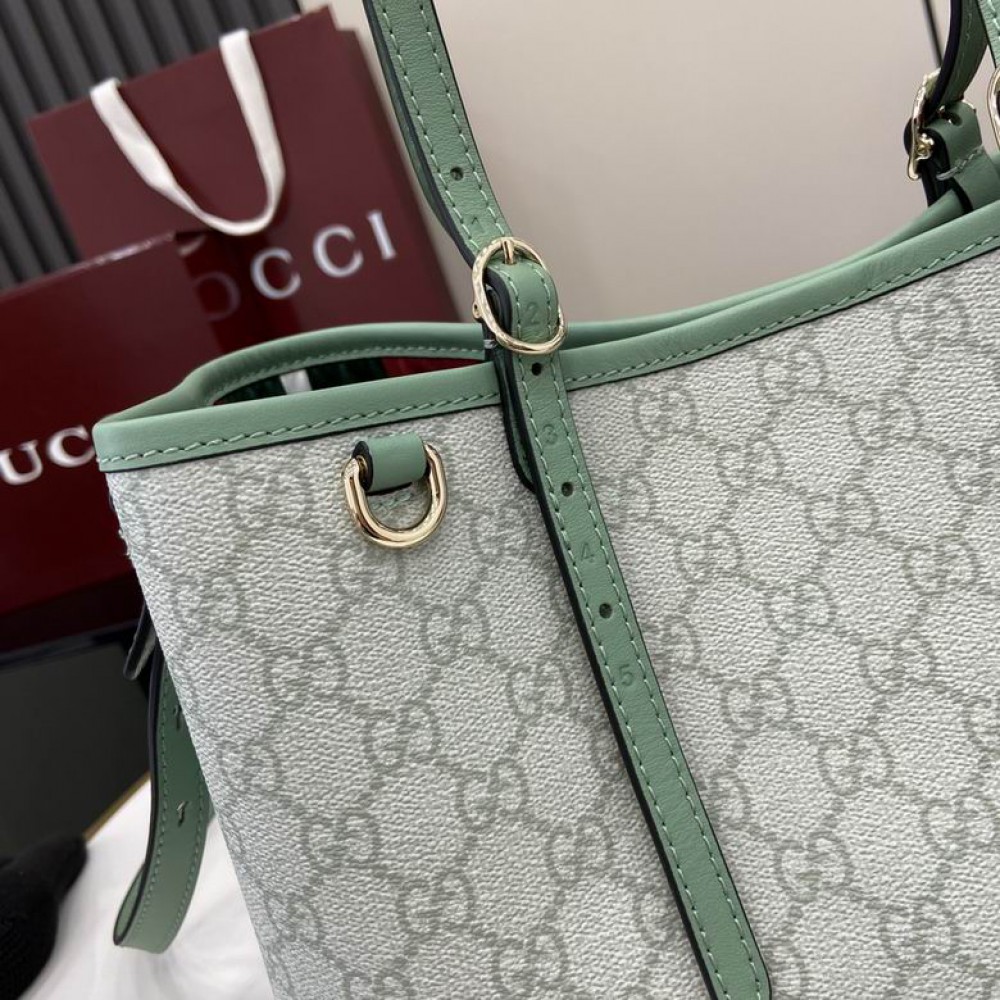 Gucci GG Emblem medium tote bag 815214 30x18x11cm Bags