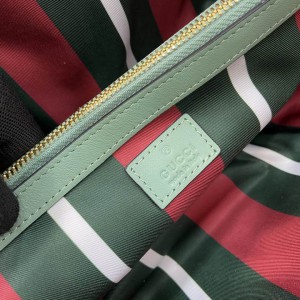 Gucci GG Emblem medium tote bag 815214 30x18x11cm Bags