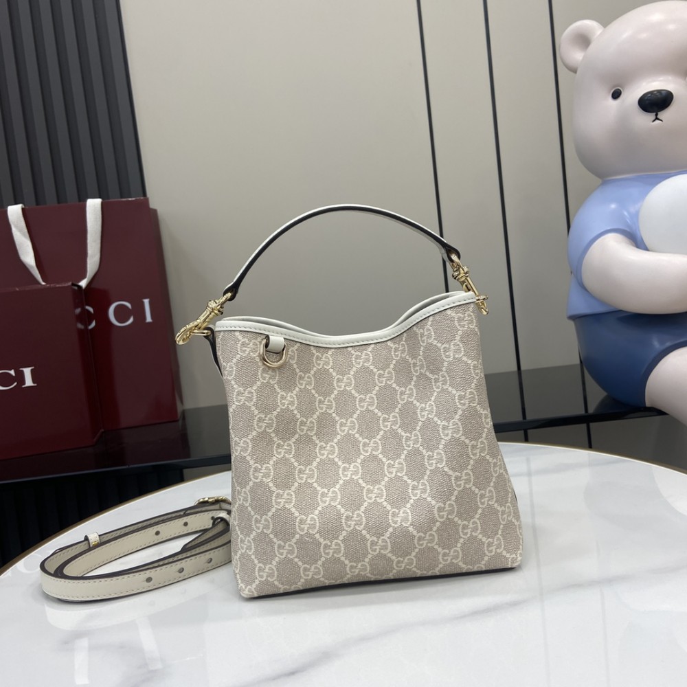 Gucci GG Emblem mini bucket bag 815118 19x18x11cm Bags