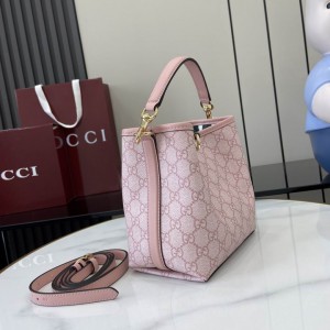 Gucci GG Emblem mini bucket bag 815118 19x18x11cm Bags