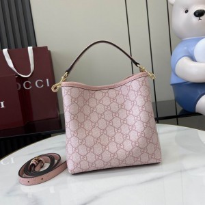 Gucci GG Emblem mini bucket bag 815118 19x18x11cm Bags