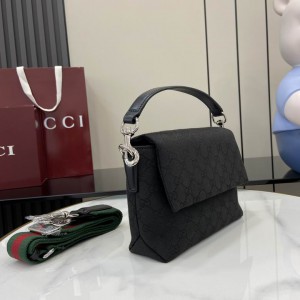 Gucci Small GG crossbody bag with Web 821617 19x15x7cm Bags
