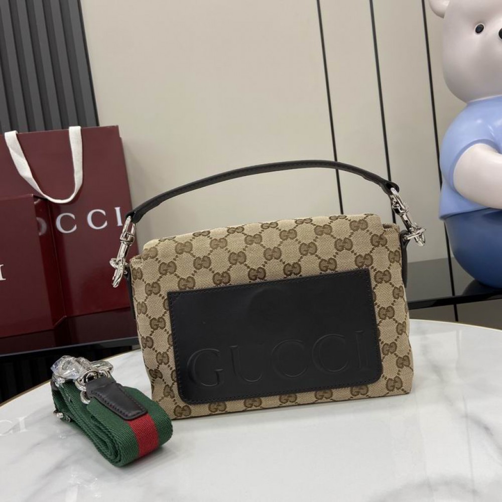 Gucci Small GG crossbody bag with Web 821617 19x15x7cm Bags
