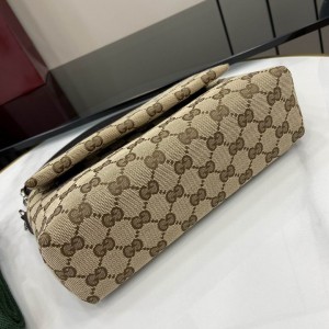 Gucci Small GG crossbody bag with Web 821617 19x15x7cm Bags