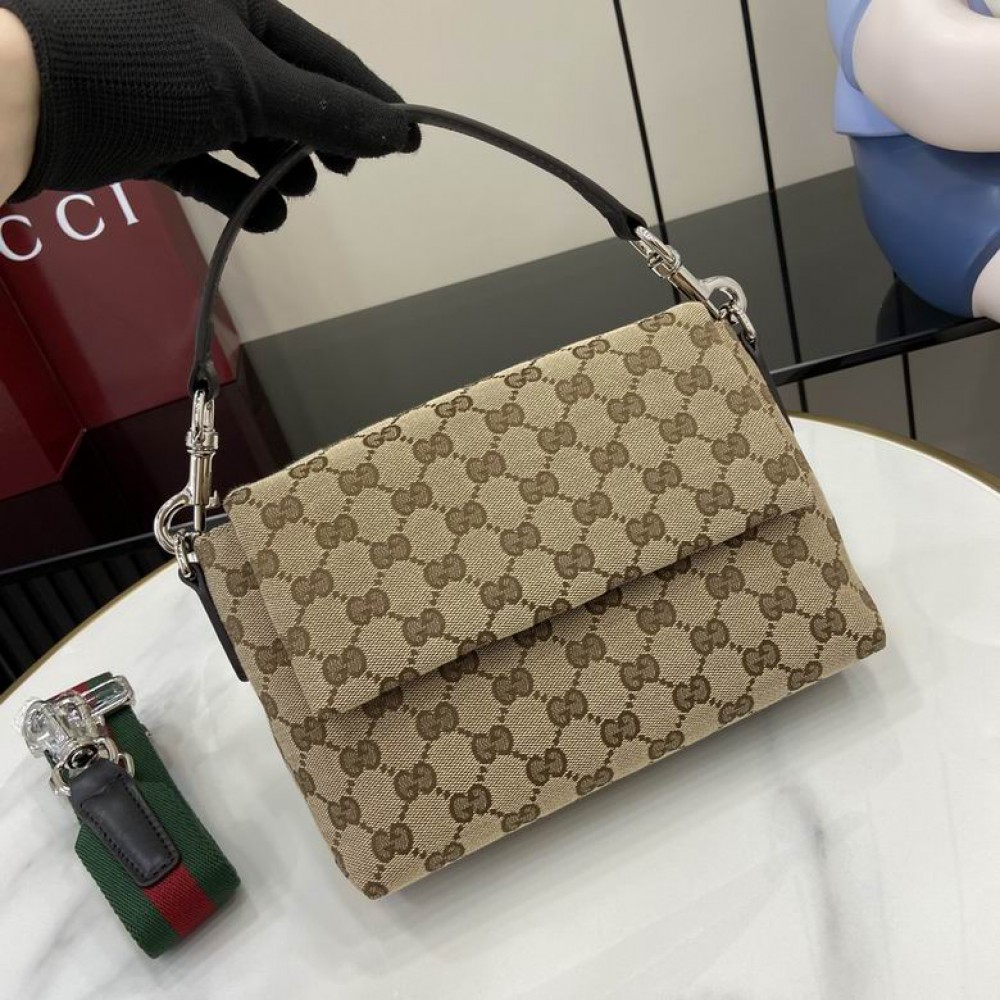 Gucci Small GG crossbody bag with Web 821617 19x15x7cm Bags
