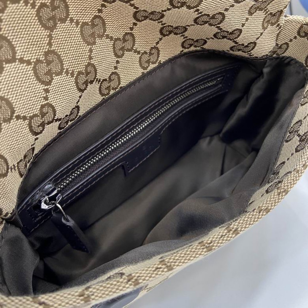 Gucci Small GG crossbody bag with Web 821617 19x15x7cm Bags