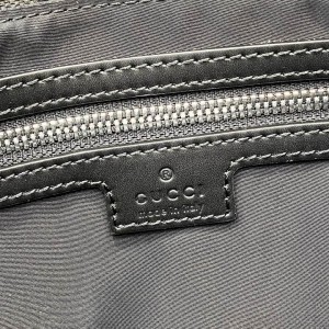 Gucci Medium GG crossbody bag with Web 821616 36x25x12cm Bags