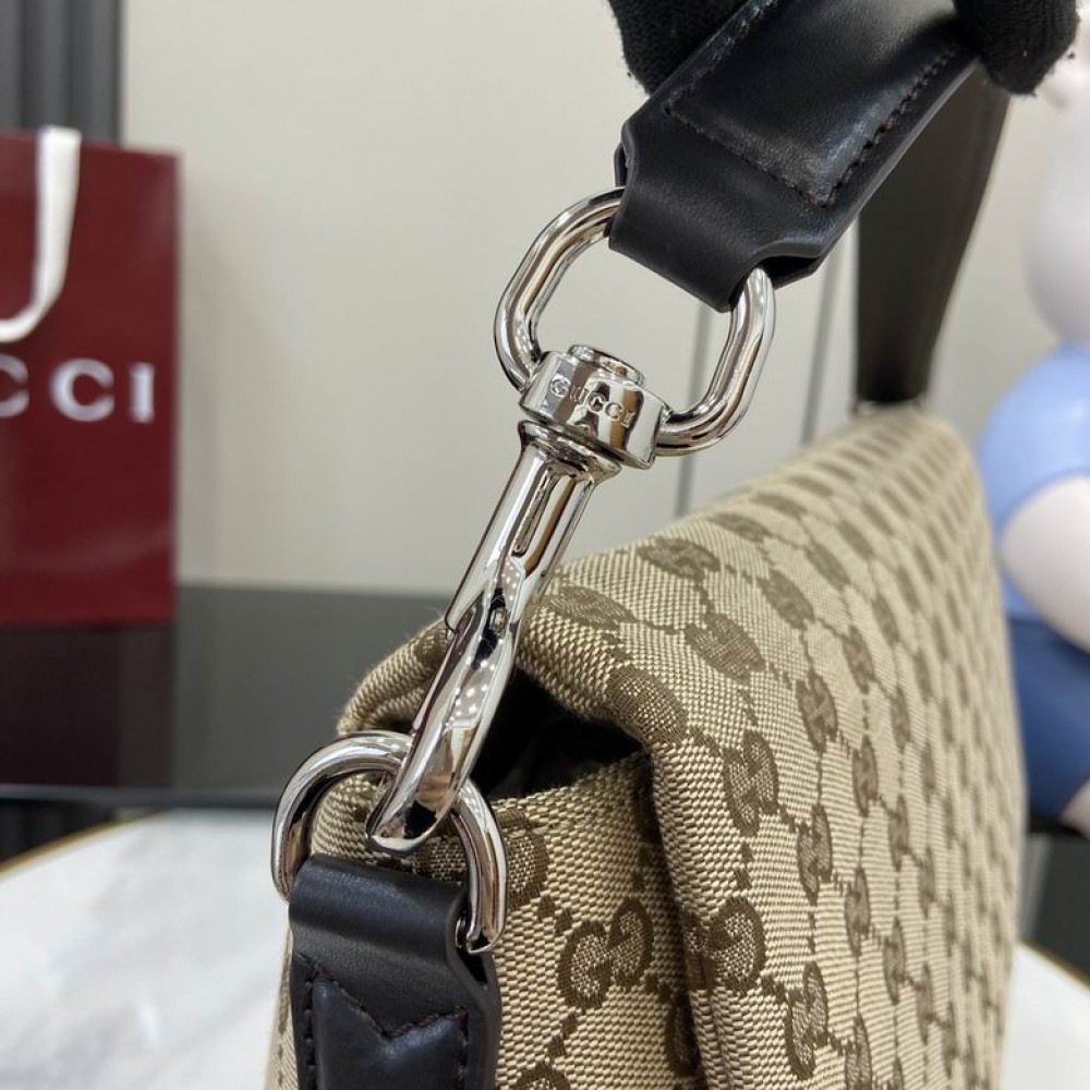 Gucci Medium GG crossbody bag with Web 821616 36x25x12cm Bags