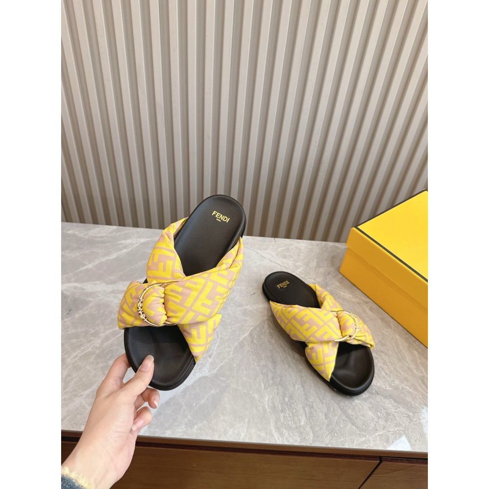 Fendi leather sandals 36-42 Shoes