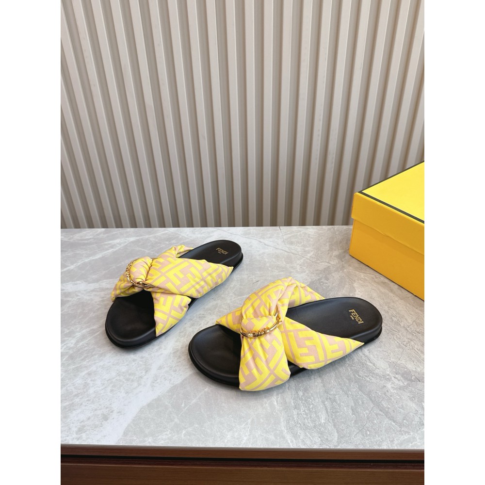 Fendi leather sandals 36-42 Shoes