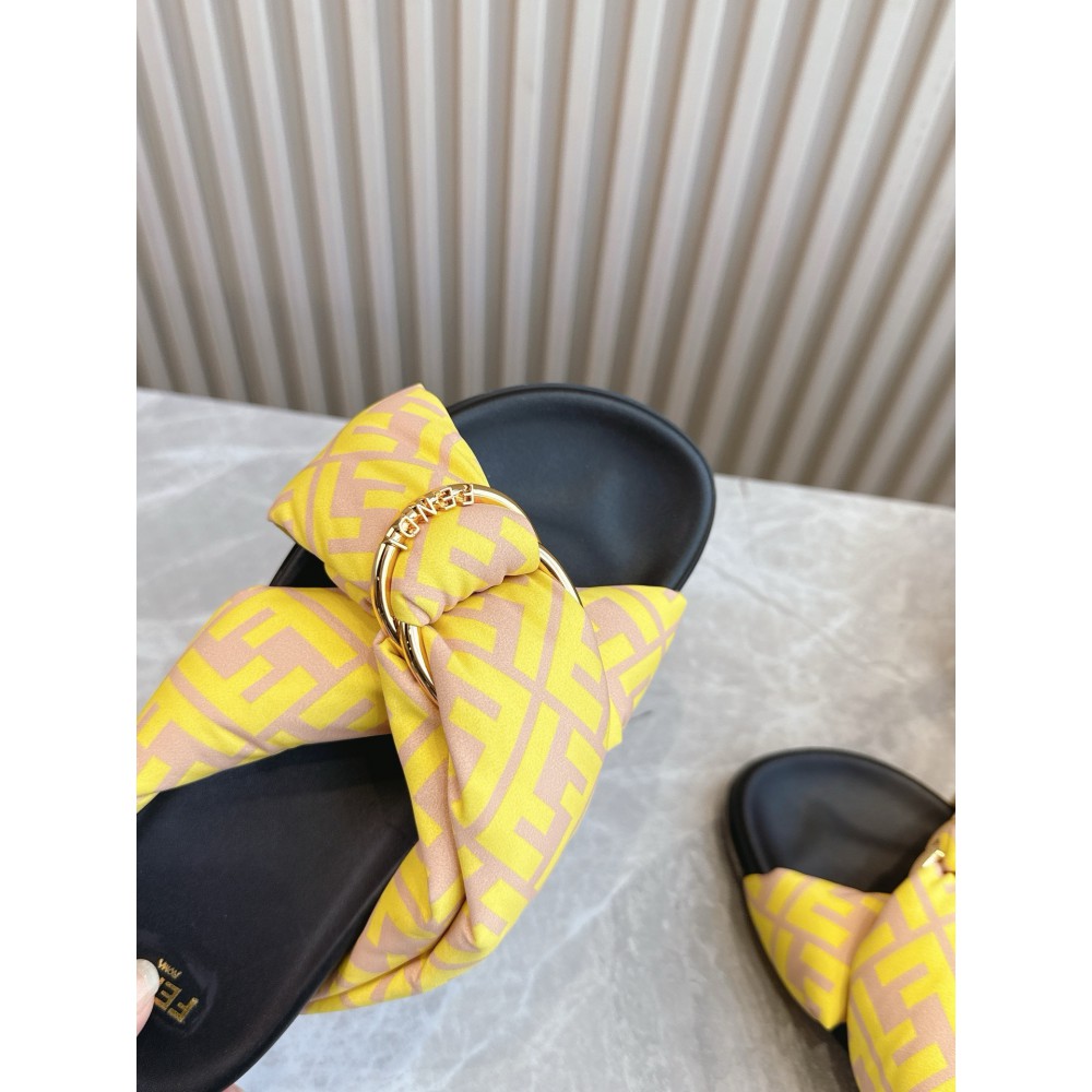 Fendi leather sandals 36-42 Shoes