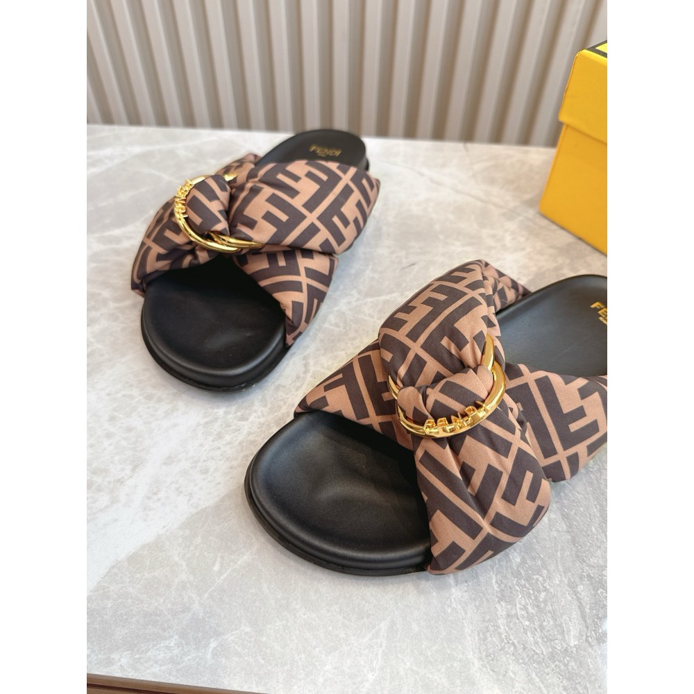 Fendi leather sandals 36-42 Shoes
