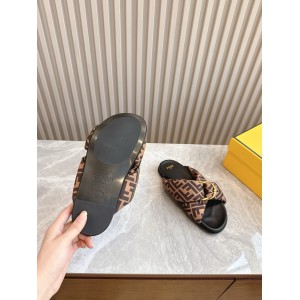Fendi leather sandals 36-42 Shoes