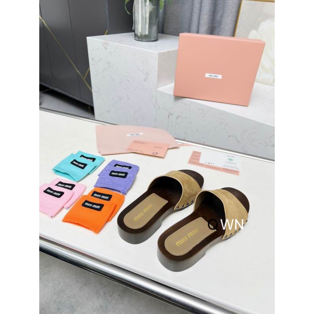 Miu Miu clogs leather patent 35-42 Shoes