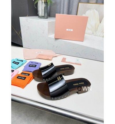 Miu Miu clogs leather patent 35-42