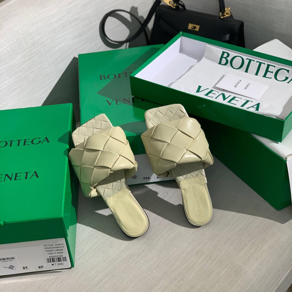 Bottega Veneta flat sandals 35-41 Shoes