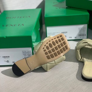 Bottega Veneta flat sandals 35-41 Shoes