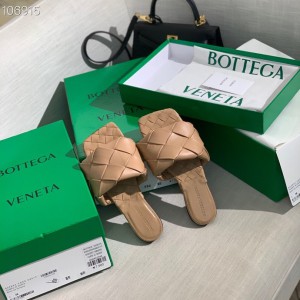 Bottega Veneta flat sandals 35-41 Shoes