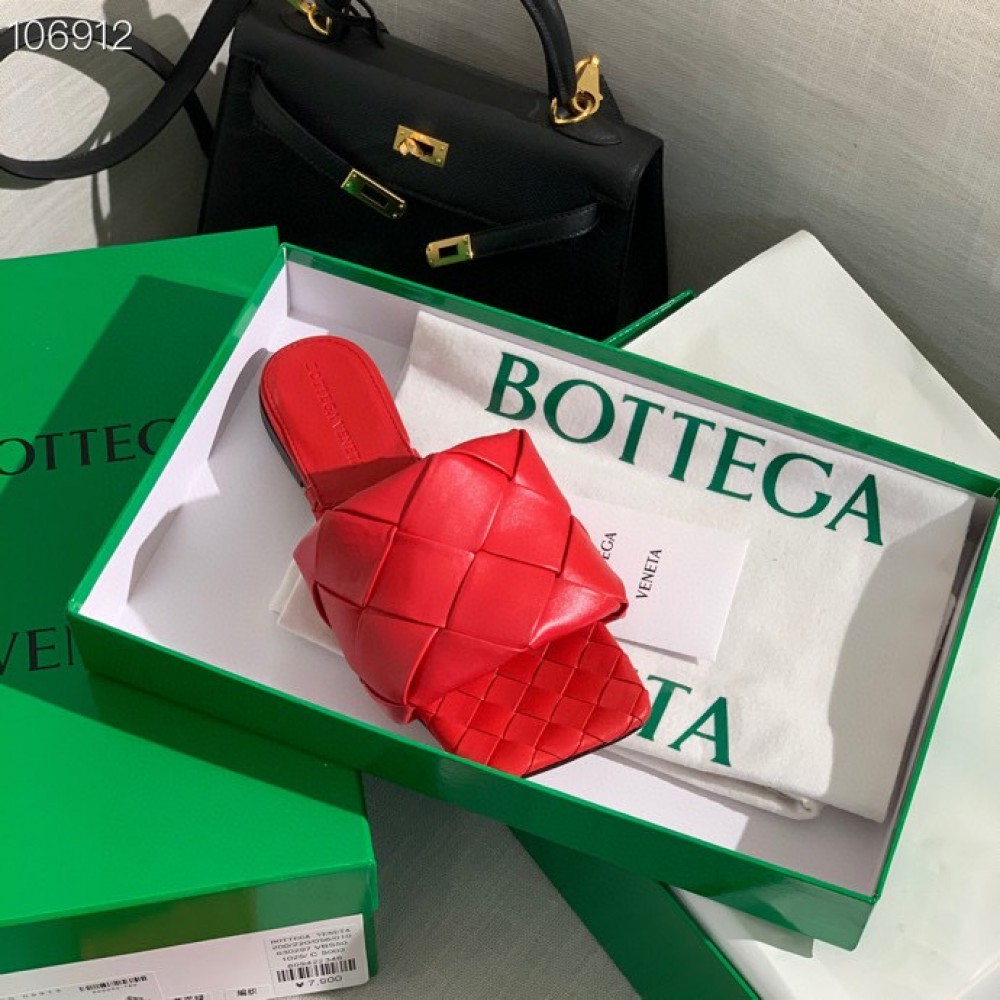 Bottega Veneta flat sandals 35-41 Shoes