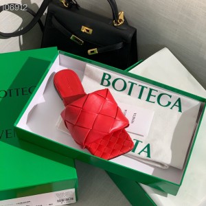 Bottega Veneta flat sandals 35-41 Shoes
