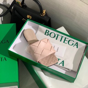 Bottega Veneta flat sandals 35-41 Shoes