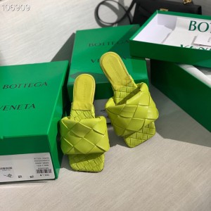 Bottega Veneta flat sandals 35-41 Shoes