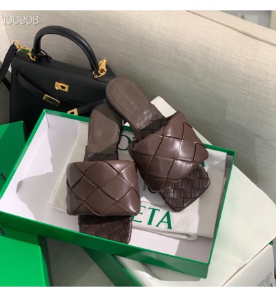 Bottega Veneta flat sandals 35-41