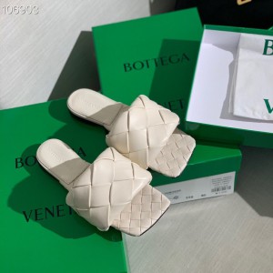 Bottega Veneta flat sandals 35-41 Shoes
