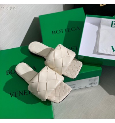 Bottega Veneta flat sandals 35-41