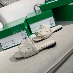 Bottega Veneta flat sandals 35-41 Shoes