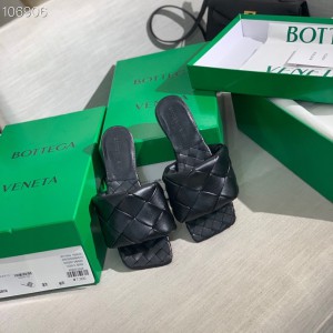 Bottega Veneta flat sandals 35-41 Shoes