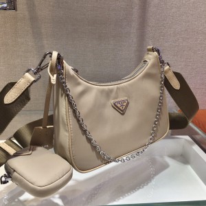 Prada re edition 2005 nylon hobo 22x12x6cm dessert color Prada shoulder bags