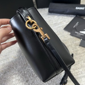 Ysl le 37 mini 15 x 13 x 6 cm Bags