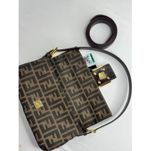 Fendi baguette 26x15x4cm Bags