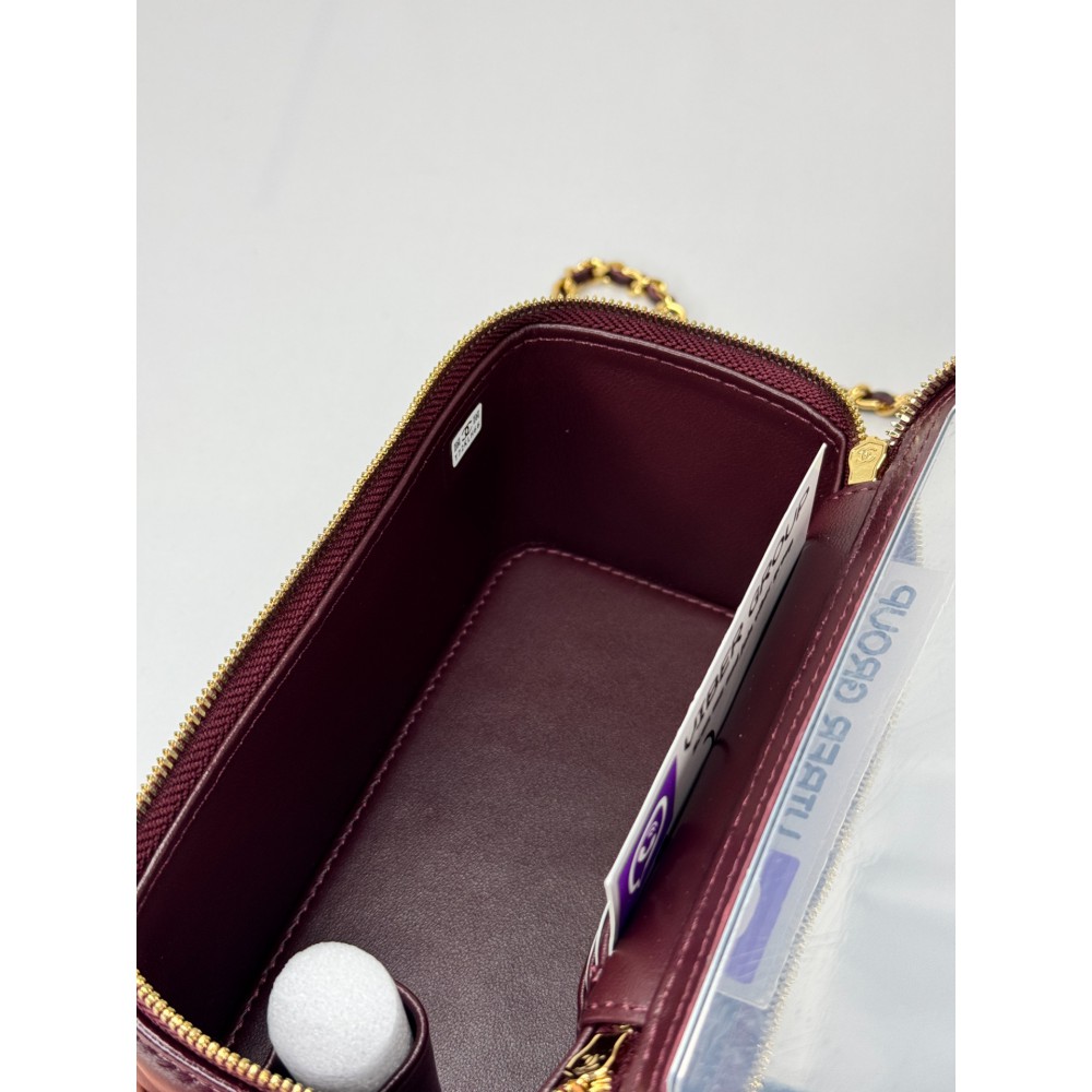 Chanel beauty bag 9.5x17x8cm Bags