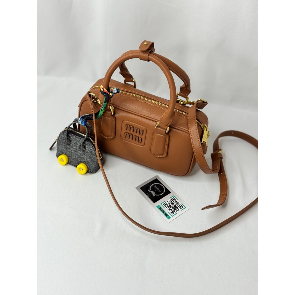 Miu miu Arcadie Leather Bag 22X10.5X7.5Cm Bags