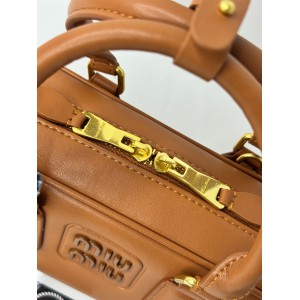 Miu miu Arcadie Leather Bag 22X10.5X7.5Cm Bags
