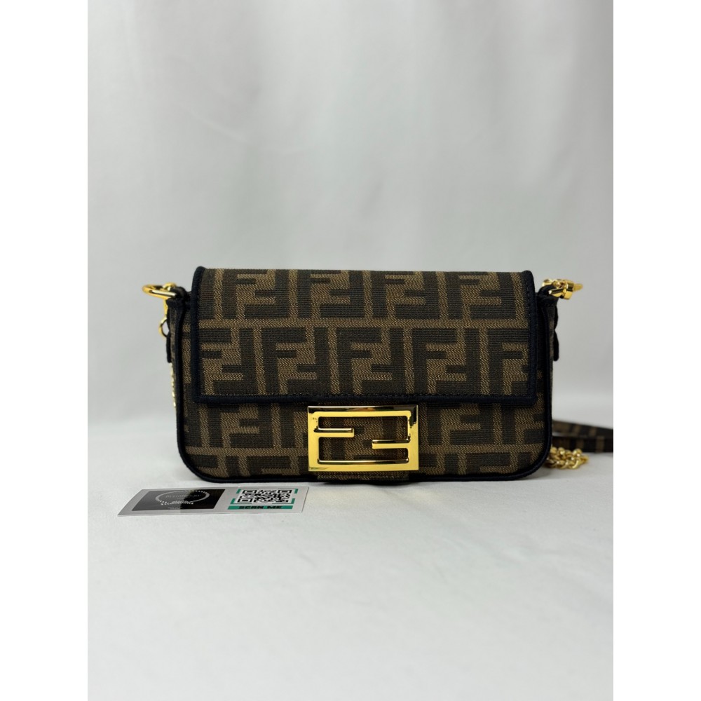 Fendi baguette 19 x 11.5 x 4 cm mini classic Bags