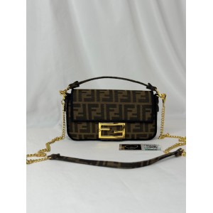 Fendi baguette 19 x 11.5 x 4 cm mini classic Bags
