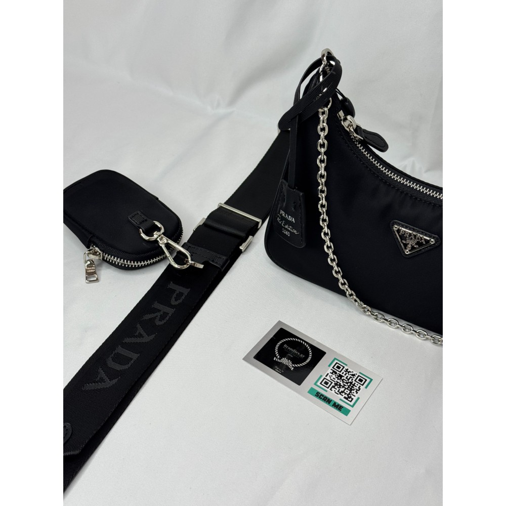 Prada re edition 2005 nylon hobo 22x12x6cm Προσφορές