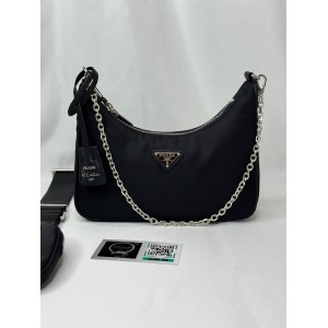 Prada re edition 2005 nylon hobo 22x12x6cm Προσφορές