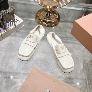 MiuMiu embossed logo squre toe loafers 35-42 Shoes