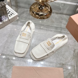 MiuMiu embossed logo squre toe loafers 35-42 Shoes