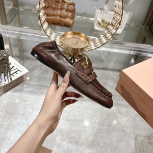 MiuMiu embossed logo squre toe loafers 35-42 Shoes