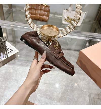MiuMiu embossed logo squre toe loafers 35-42