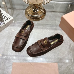 MiuMiu embossed logo squre toe loafers 35-42 Shoes